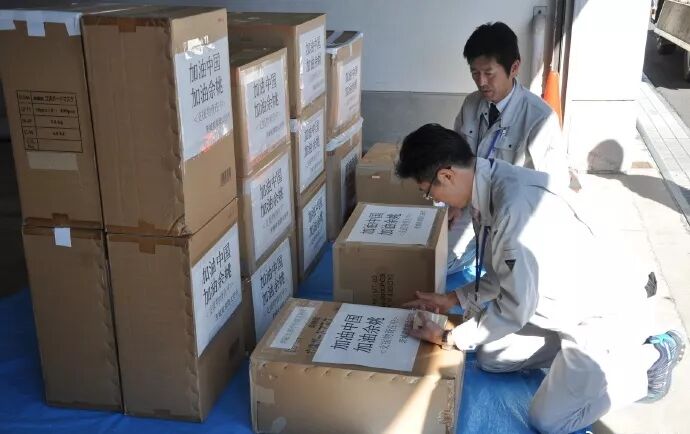 “山川异域，风月同天！”日本多地城市倾尽全力援助中国（组图） - 16