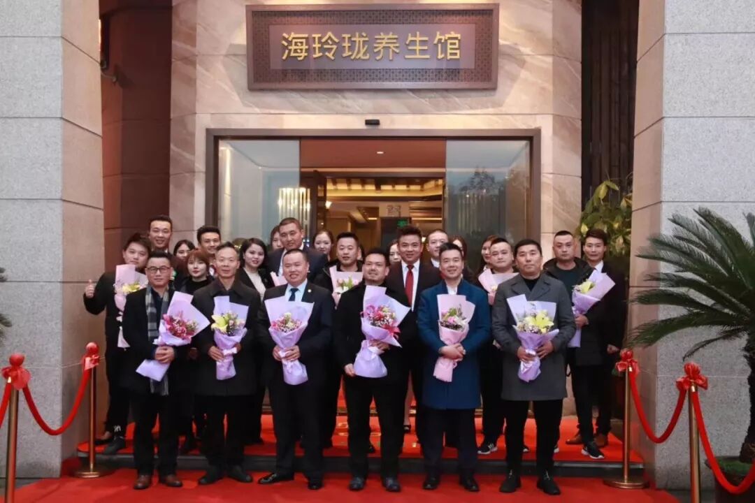 强基固本沈园堂领导班子组织开展沪鄂两地行业考察