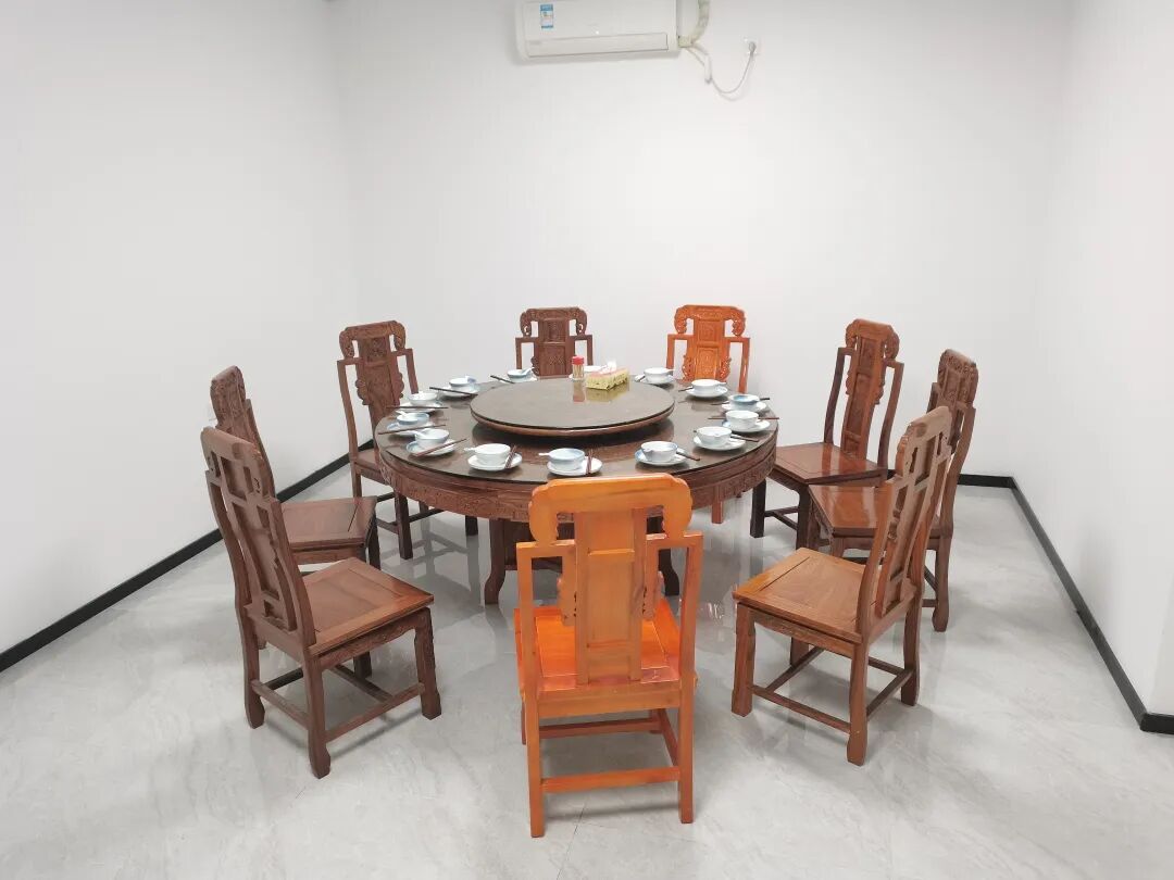 【一言九鼎】第98场主题沙龙品鉴会[做成功男人，喝一言九鼎]完美落幕