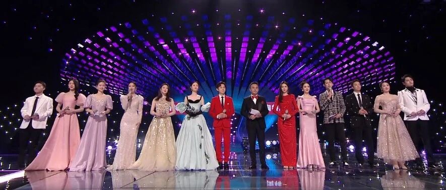 新年首秀就挑大梁，这帮新生主持有点本领在身上！