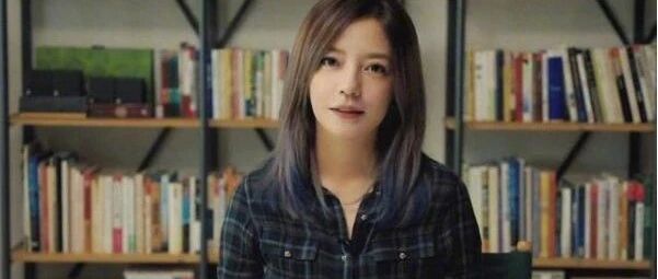 杨紫成功追星赵薇阚清子发文反对重男轻女 沈腾深夜出入会所美女相伴