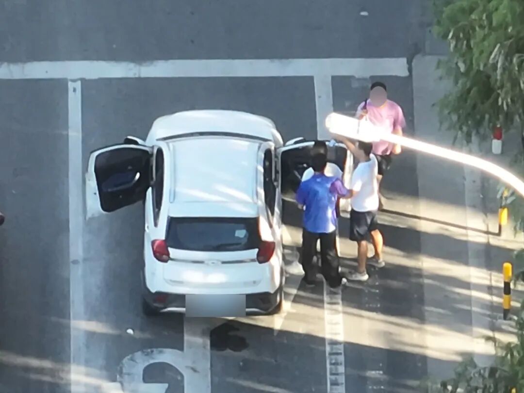 浙江反诈抓捕现场堪比大片