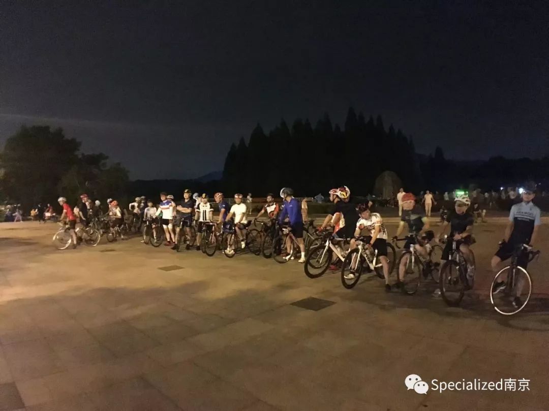 南京闪电无限单车俱乐部9月号夜骑环陵路 Specialized南京 微信公众号文章阅读 Wemp