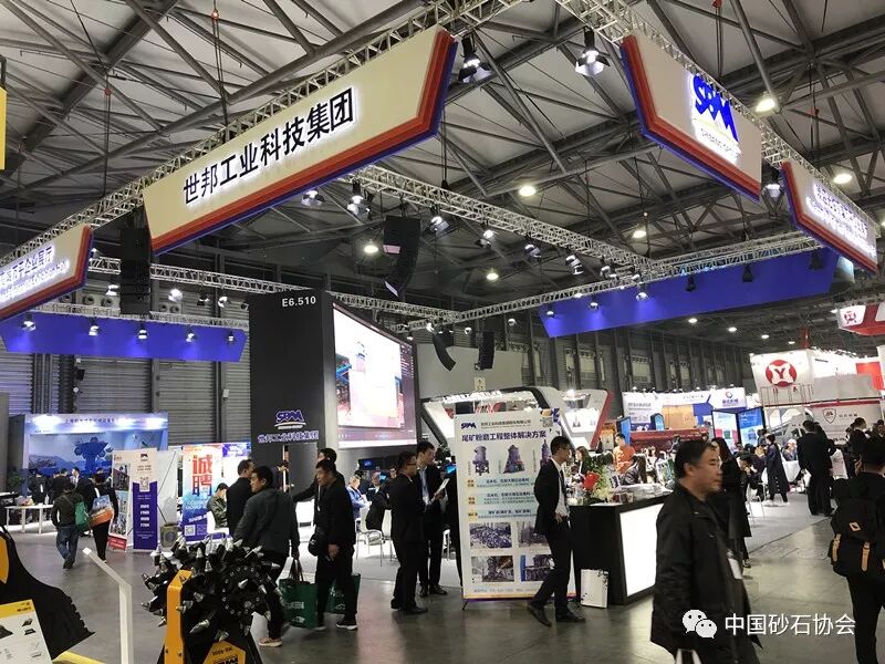 奔走相告（直击凶案现场）直击证人，(图6)