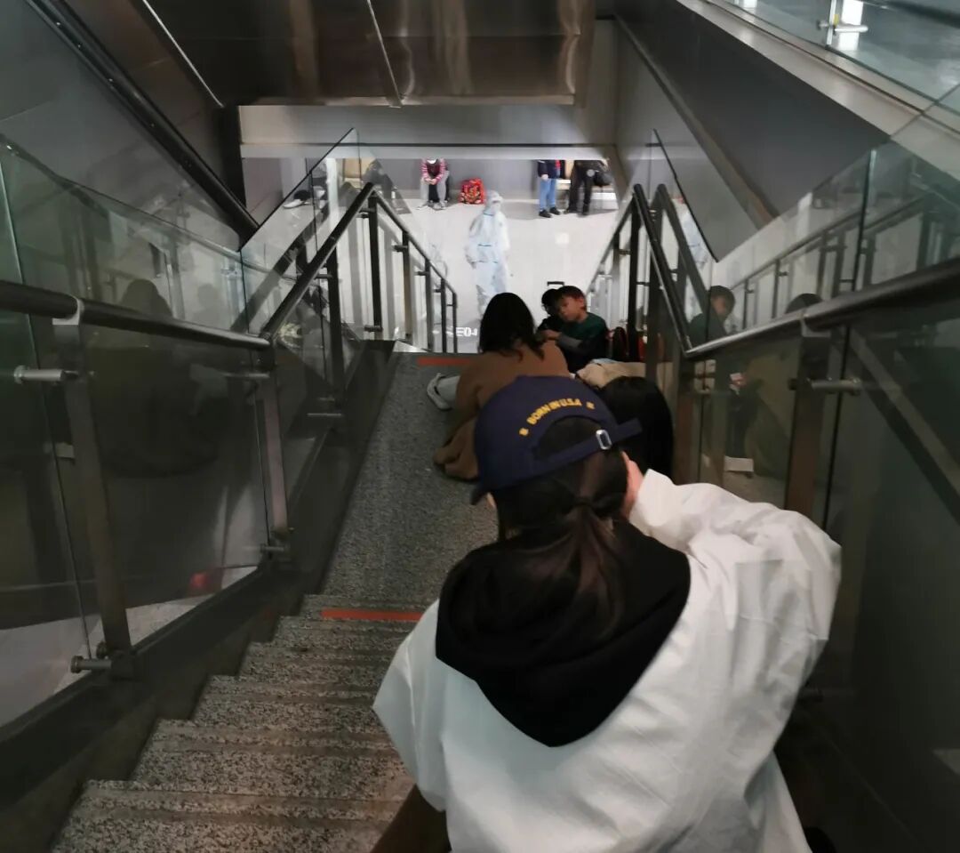 海外华人：这时候回国，我们也不想添乱（组图） - 5