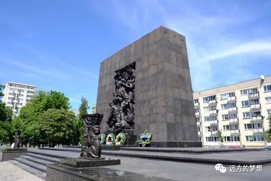 华沙，德国总理曾经在此下跪，我的环球第43国 - 第9张