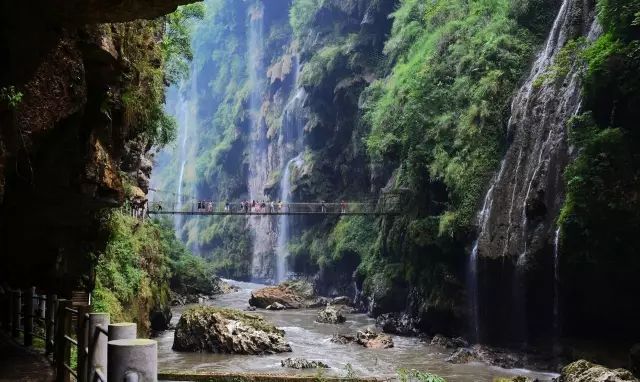 3~4月 雲貴山水,這裡有被你忽略的山水和櫻花