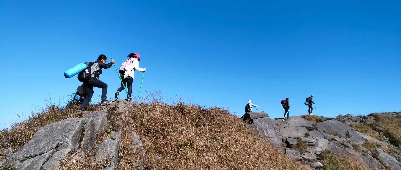 《2019～2020年中国休闲绿皮书》：国民年均休闲消费5647元