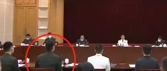 “英雄团长”祁发宝再次公开亮相!这个细节，让人心疼!