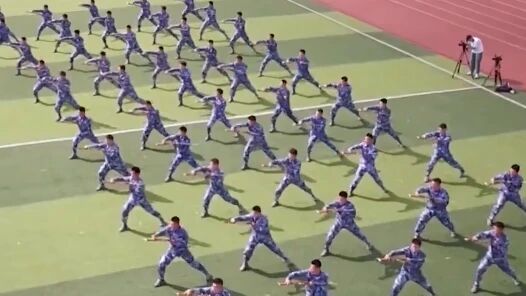 视频告诉你，为什么2020年开学季都选C