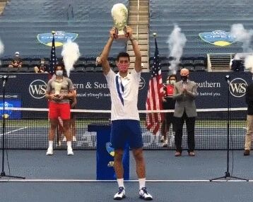 双圈“金大师”的背后：赛场内外，小德皆有期许