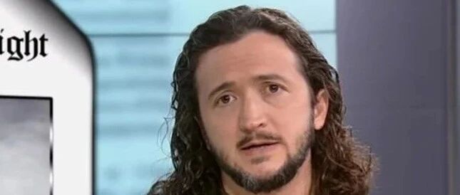 美脱口秀演员“狂批”中国，发现“拿错剧本”：抱歉，这条说的是美国!