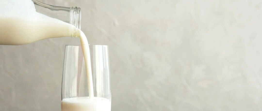 药物和牛奶一起服用，到底行不行？