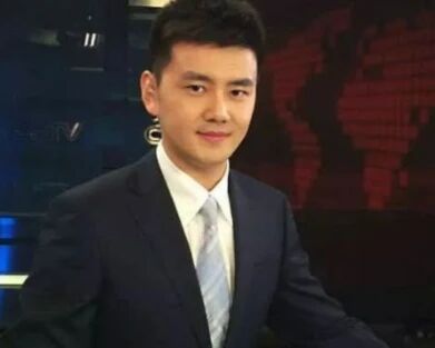 《新闻联播》首位80后主播亮相，是个北京小伙儿