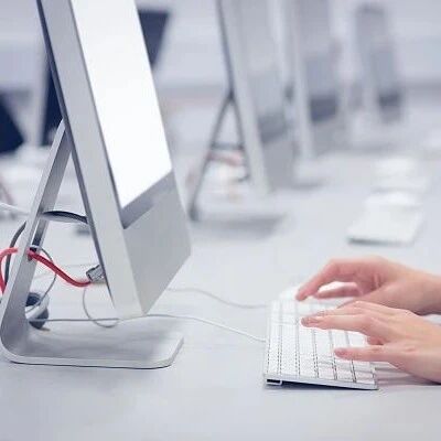 为4万元，他掉包了474名考生的答题数据