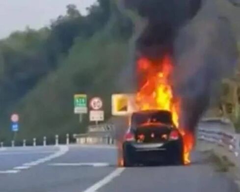 消防车高速救火却被收通行费？官方：40元已退还