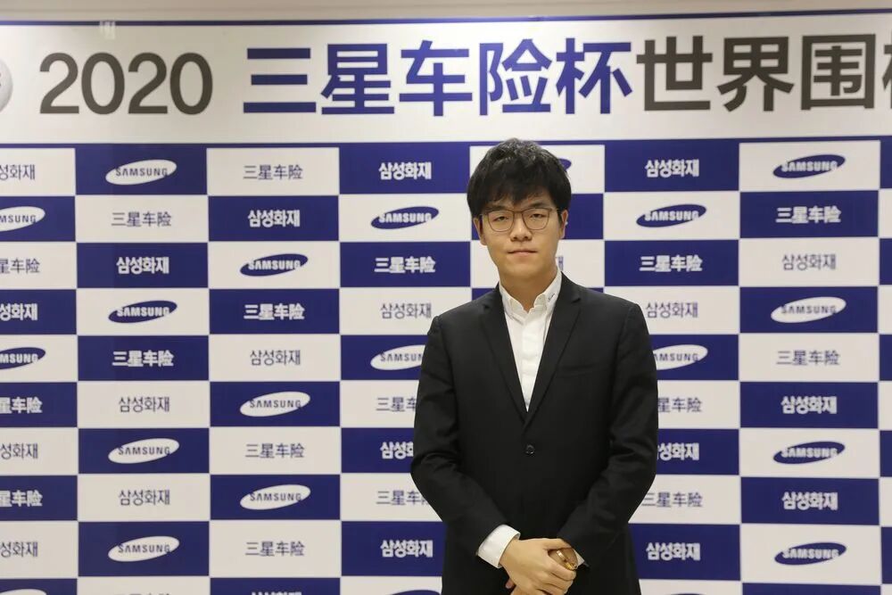 柯洁四夺三星杯冠军 成就世界冠军“八冠王”