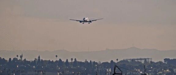 真提气！中国网友又对美放大招了！