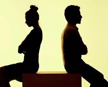 “离婚冷静期”出台后现不同声音 是否干预离婚自由？