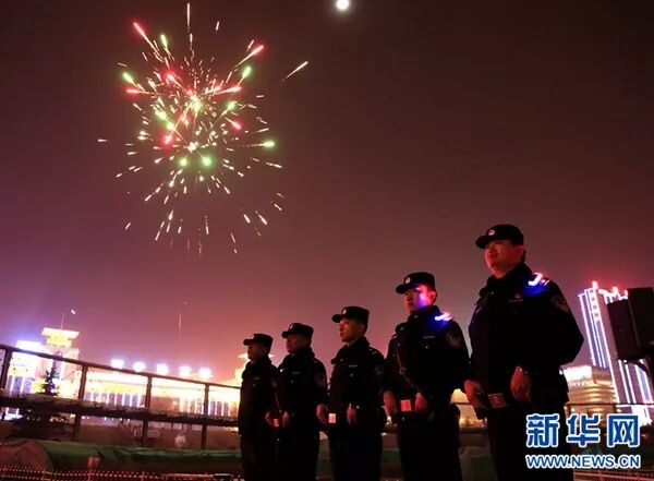 戲精上身！杭州警花的自拍防詐騙視頻火啦