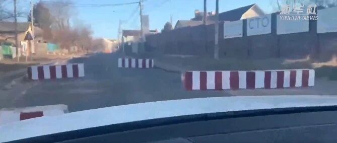 路面空荡、硝烟滚滚、商场排队——在乌华人基辅见闻