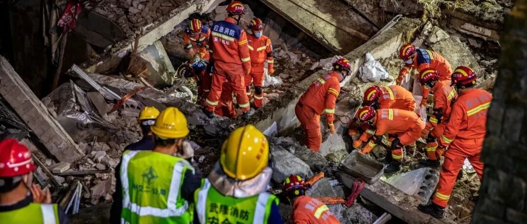 重庆食堂坍塌事件，国务院安委会挂牌督办