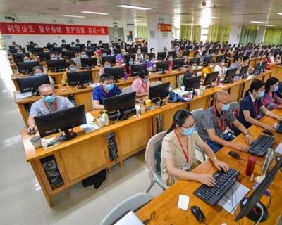 2020高考成绩开始放榜 10余省份考生今日可查分