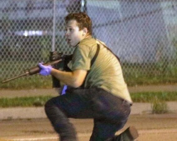 特朗普为枪杀抗议者的17岁少年辩护：他可能是自卫