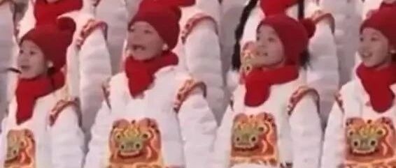 全网刷屏的“虎头虎脑合唱团”，背后的故事看哭了……