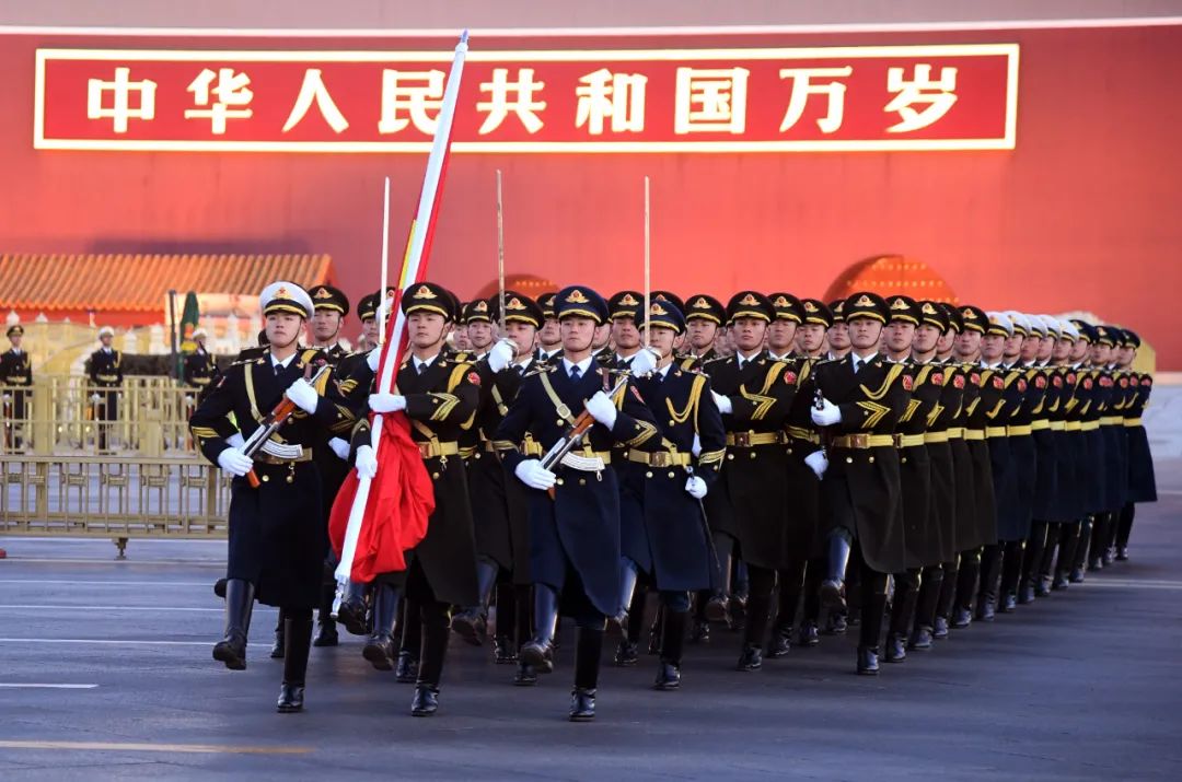 燃爆了!这就是今天早上的天安门广场!-微信头条网 燃爆了!这就是今天早上的天安门广场!