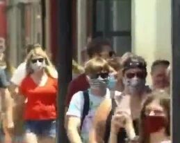 最新民调：56%美国人认为美政府对疫情负有重大责任