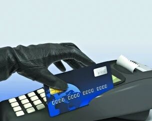 卡未离身余额却发生变化，银行卡被盗刷该咋办？