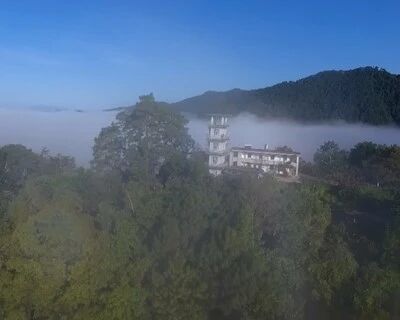 如梦如幻 宛若仙境！云南江城壮美云海漫天际