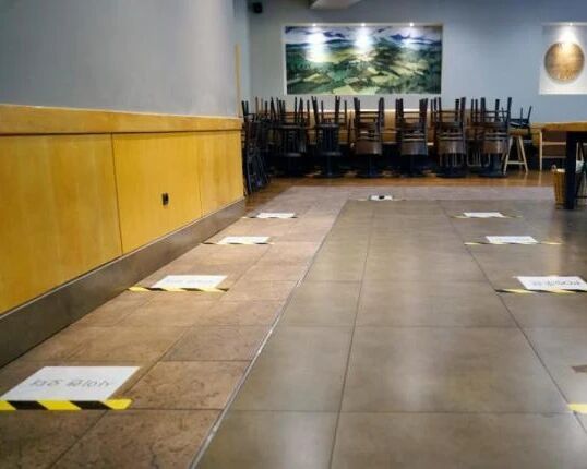 韩国累计确诊逾2.1万例 首都圈堂食禁令范围将扩大