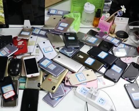 警惕！330万台老年机被植入木马 截获验证码500余万条