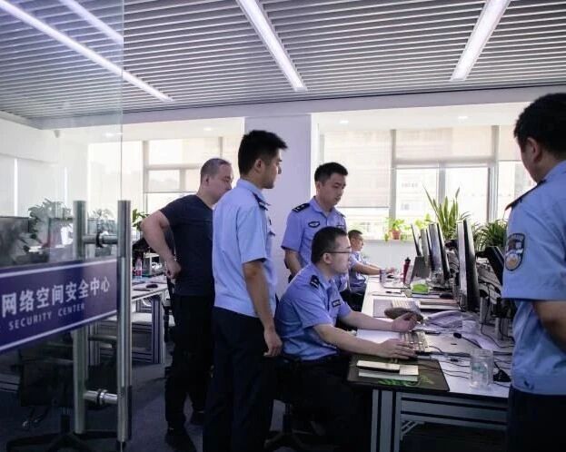 警惕“95”号段诈骗，有人接完电话被骗走近30万元！