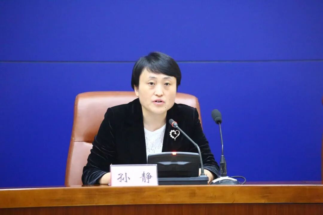 发布会上,济南市文化和旅游局党组成员,副局长孙静就《济南市历史文化