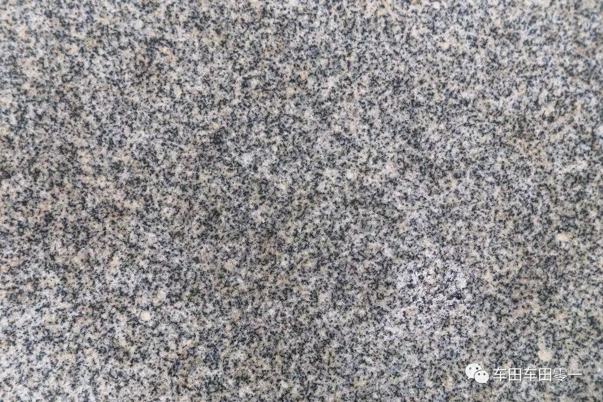水喷面花岗岩与大理石的比较