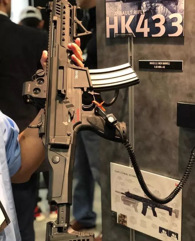 H&K公司新宠 HK433突击步枪