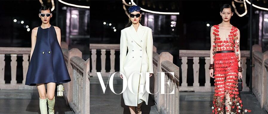 我们让这两个女明星“穿”上了同一条裙子，在豫园“浪”了一晚