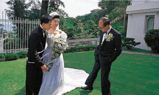 王俪桥_王俪桥父亲_王俪桥生日