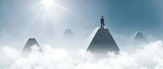 管理最大的失败，就是以最高效率做最没用的事！