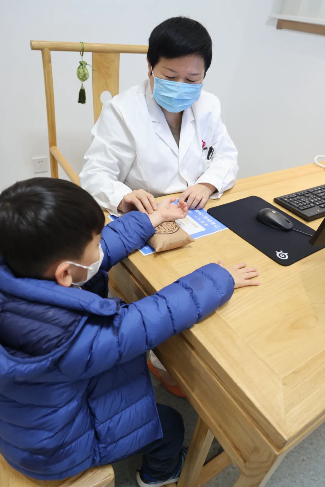 中药熏蒸床用什么药好洛阳市妇幼保健院中医馆专家坐诊时间来了_https://www.jmylbn.com_新闻资讯_第6张