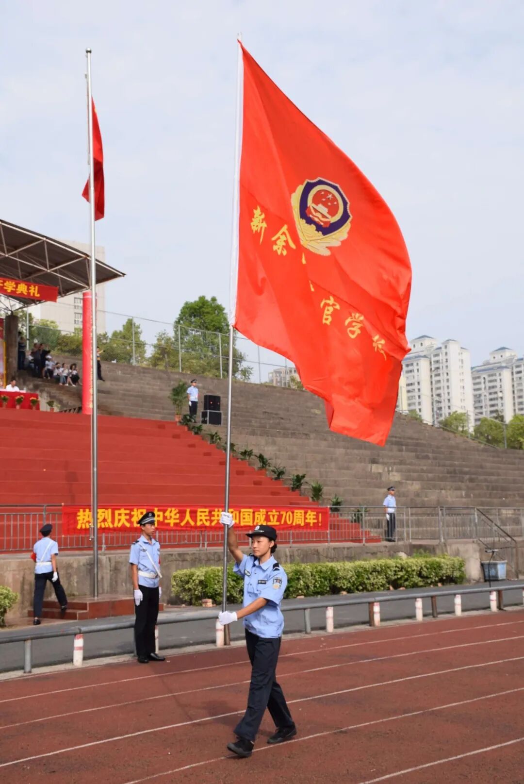 是经新余市人民政府批准,江西省省教育厅备案的全日制公办警察学校