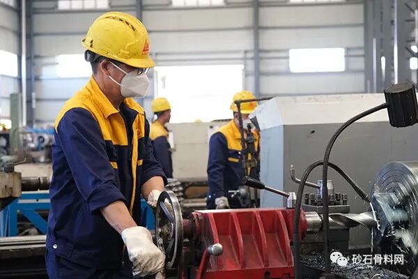 全程干货（人生的坚守为话题作文评讲课件）人生的坚守900，(图12)