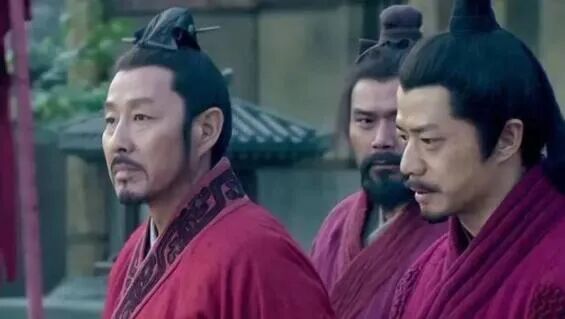 中国历史上的谋士韩信从街溜子脱变到兵仙的一代传奇