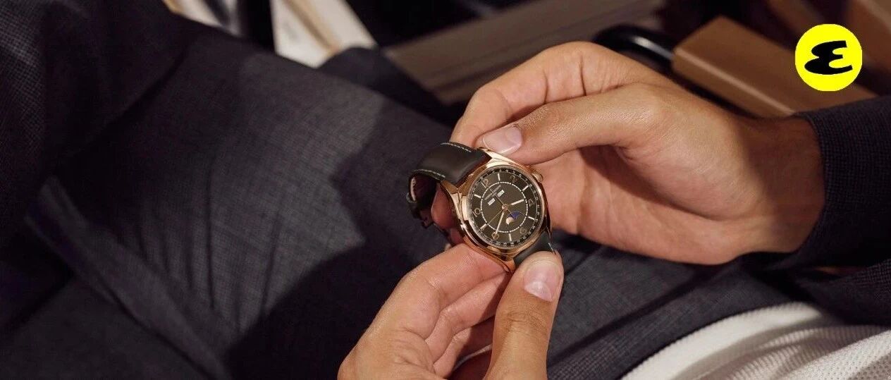 Esquire 年末理性购表指南