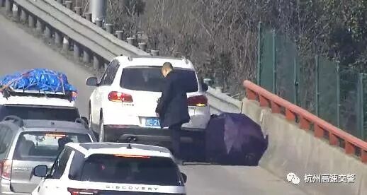 硬路肩路面结构_硬路肩和土路肩的区别_硬路肩