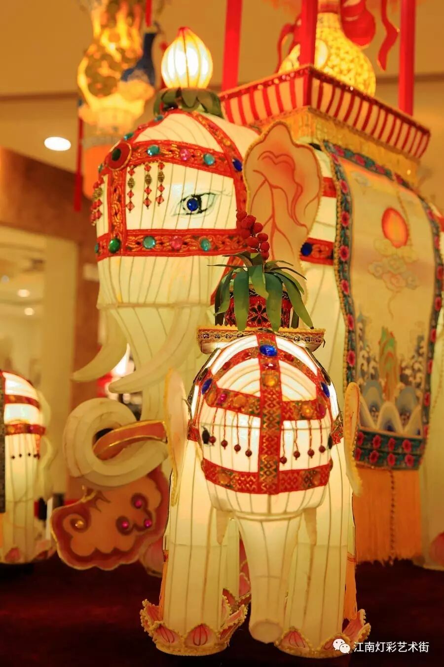 灯会探班丨皮革城e座北京灯彩华丽上线