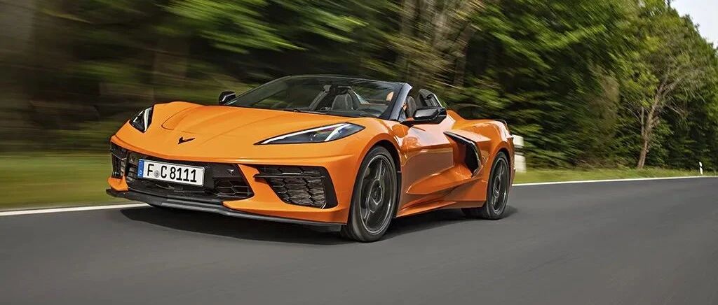 【德味】超级带感V8：第八代雪佛兰科尔维特花样炫技